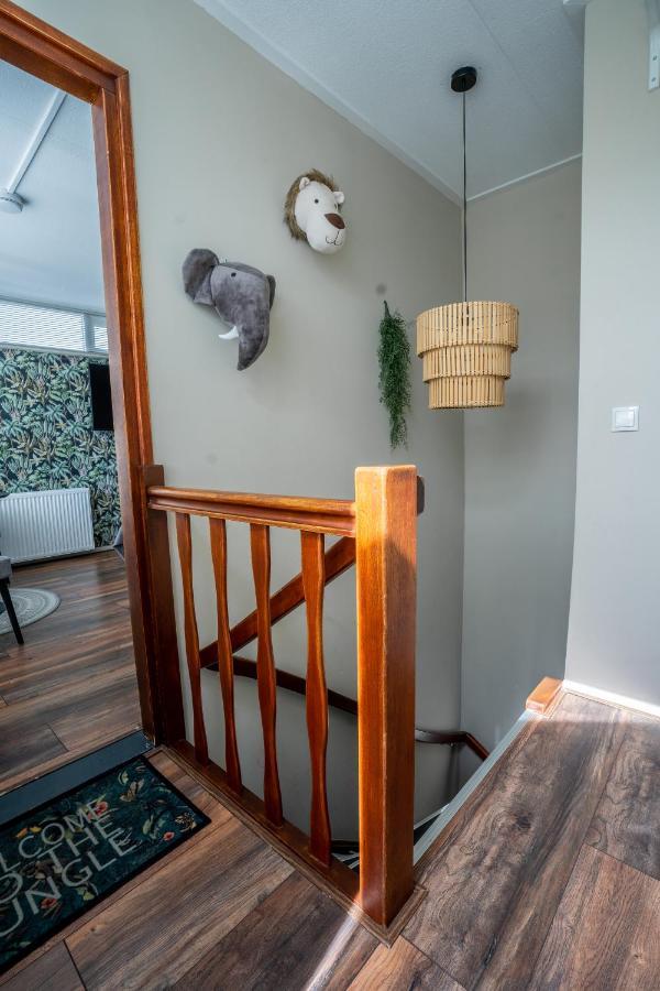 The Lion King - 6 Person Linked Apartment With Roof Terrace Groningen Bagian luar foto